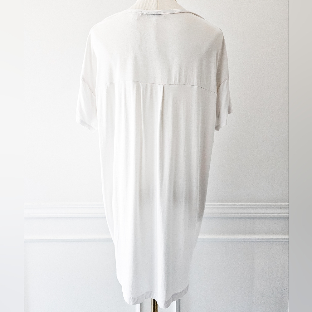 Cove Women's White V-Neck Top - Picture 5 of 6